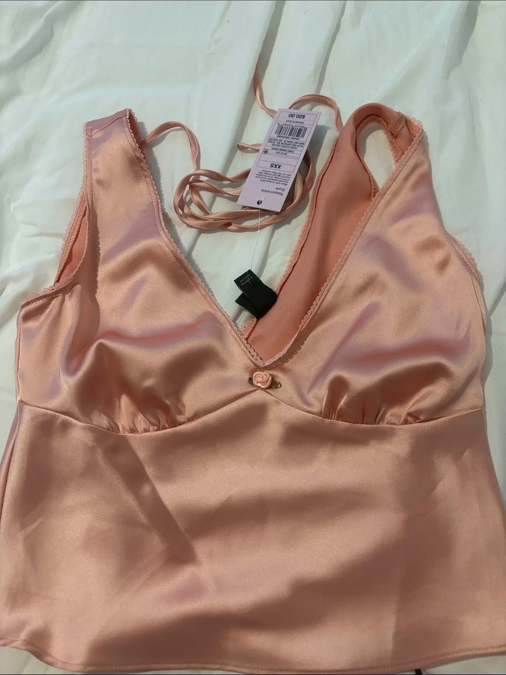 Bundle of 3 sequin and satin tops - Picture 2 of 4